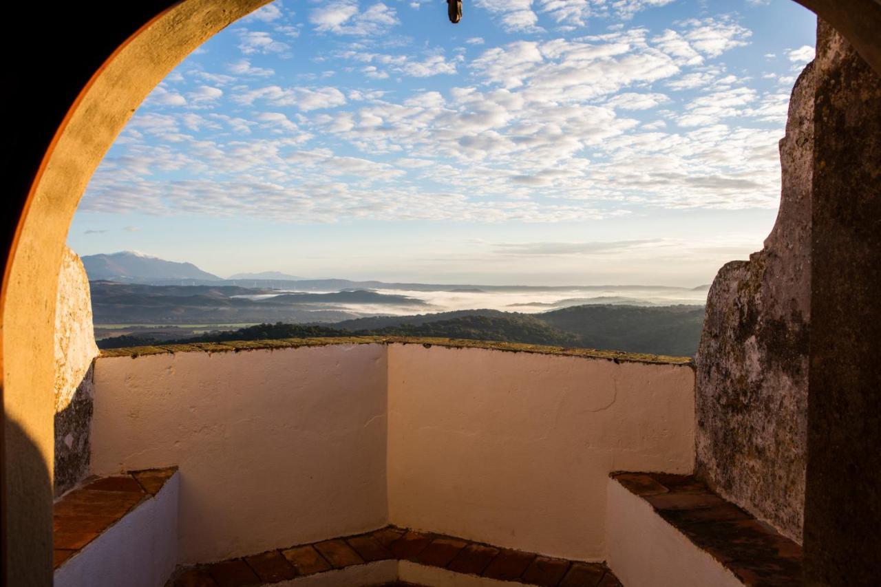 Hotel Tugasa Castillo De Castellar Castellar de la Frontera Luaran gambar